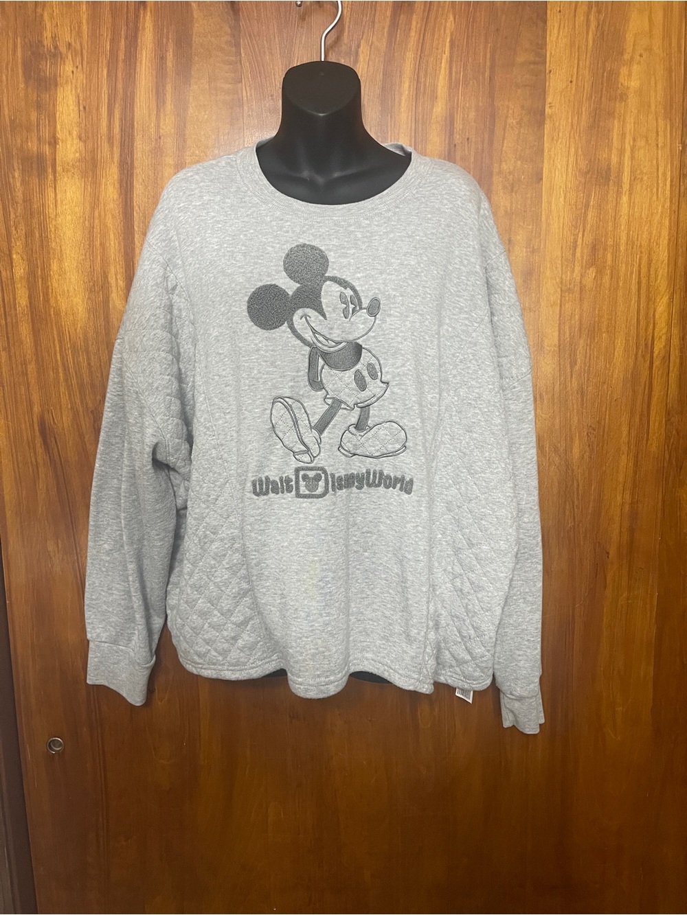Walt Disney World Mickey Mouse Gray Quilted Crewneck Sweatshirt 2XL Pullover